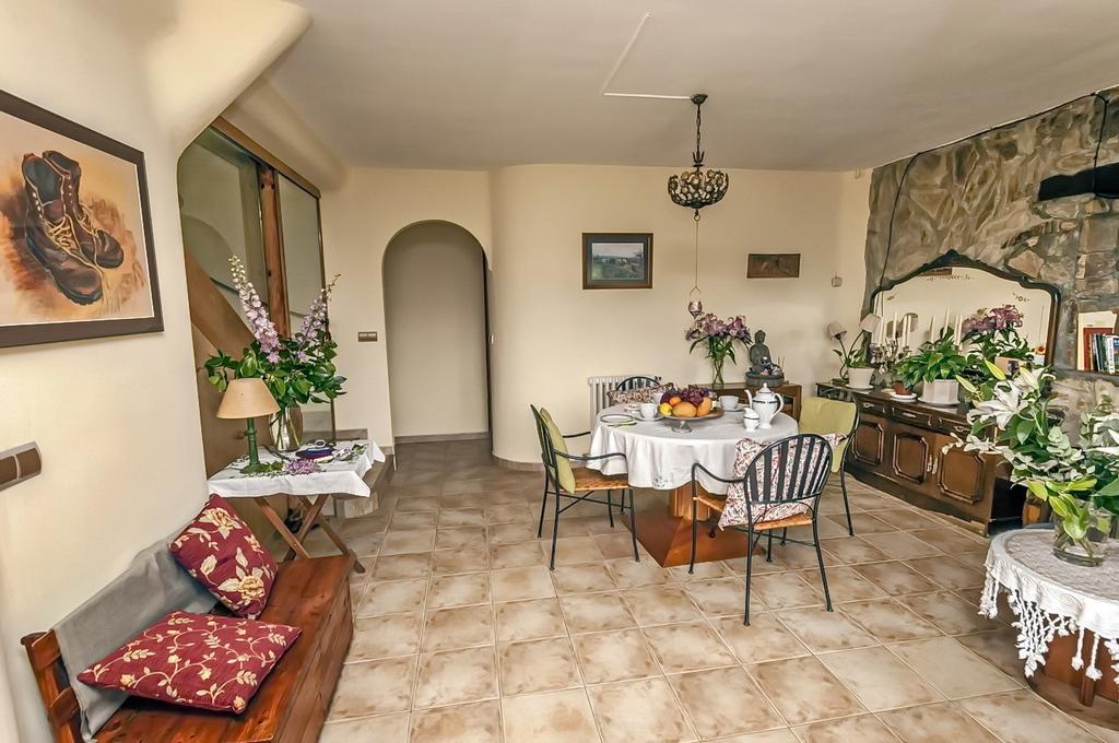 La Trucha Del Arco Iris Bed & Breakfast El Acebo de San Miguel Eksteriør bilde